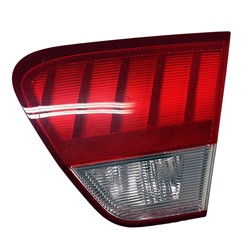 OE PASSENGER SIDE INNER TAIL LIGHT ASSEMBLY