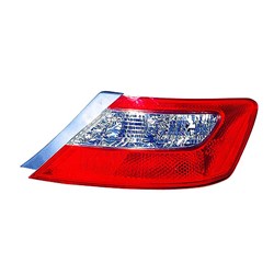 PASSENGER SIDE TAIL LIGHT LENS AND HOUSING